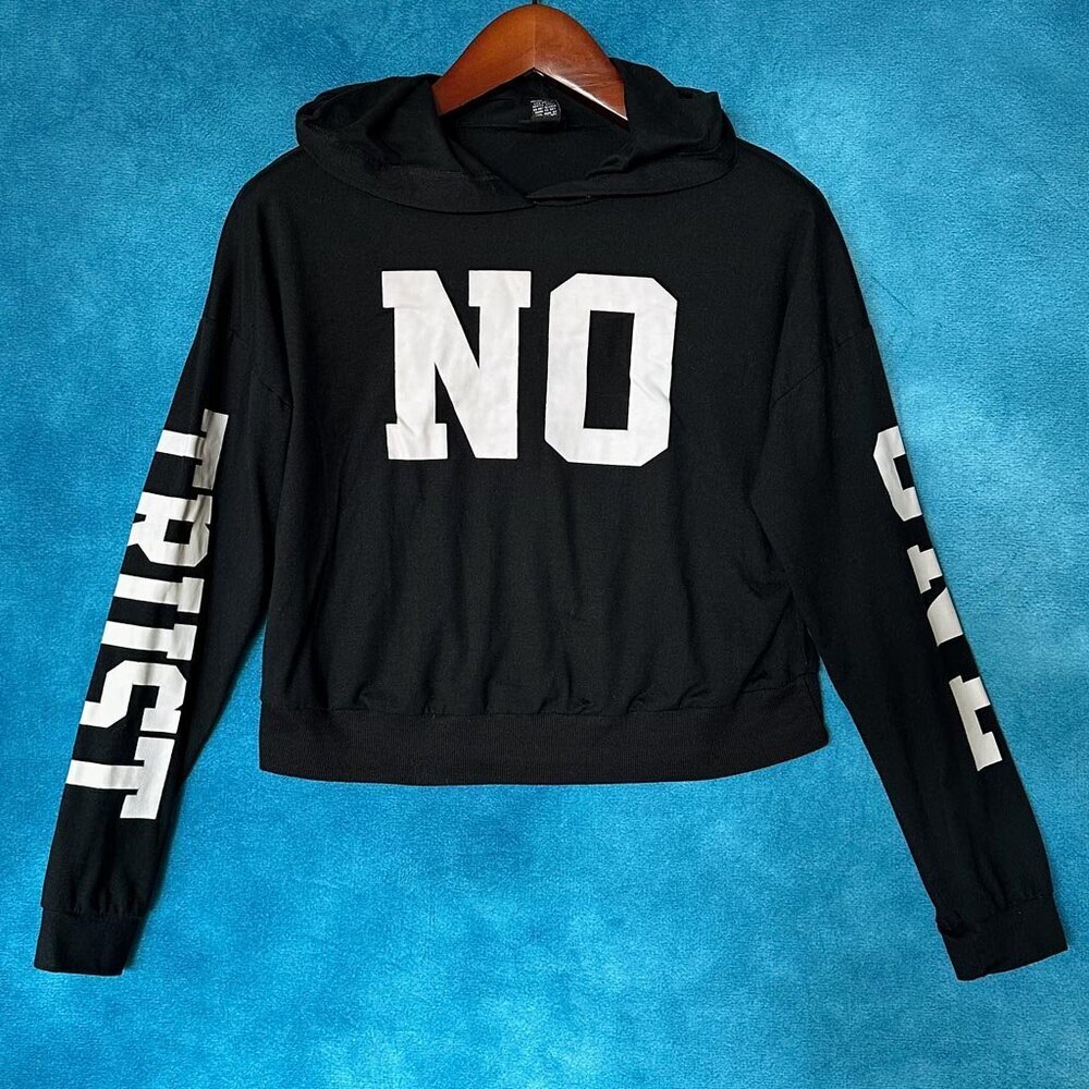 Rue21 Trust No One Crop-Top Hoodie, Small